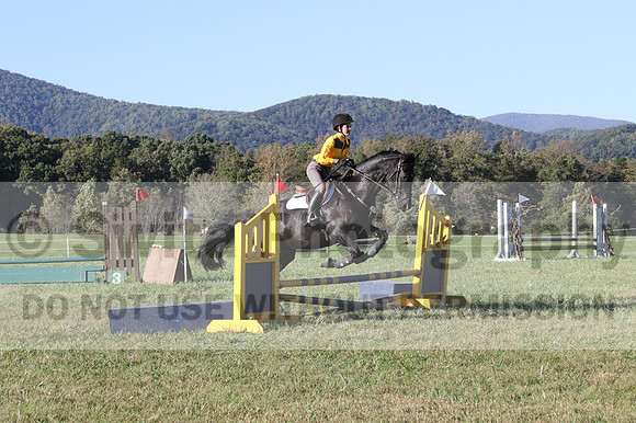 Madlen Lesesne on SBF Figaro, Advanced Green Horse Trials B