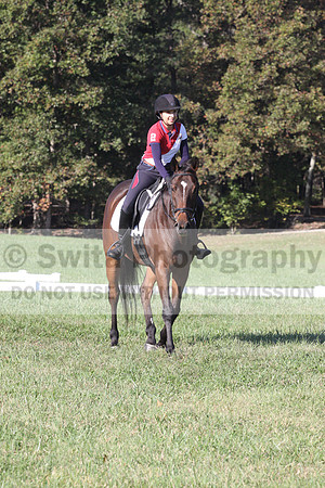 Shannon Daily on Pitt Maneuver, Novice Horse Trials Senior B