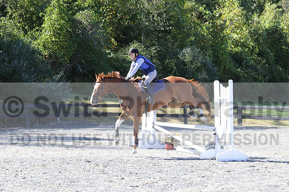 Amy Parsons on Wren Wrouge, Beginner Novice Senior HT B