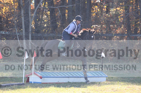 Corinne McCoy on FGF Midnight Harmony, Advanced Green Horse Trials Senior A
