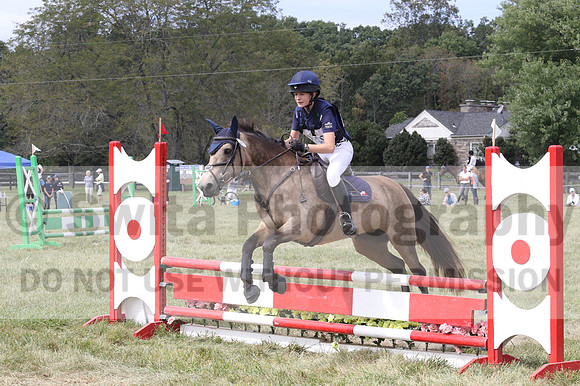 Lulu Malinoski on Valencia Dralium