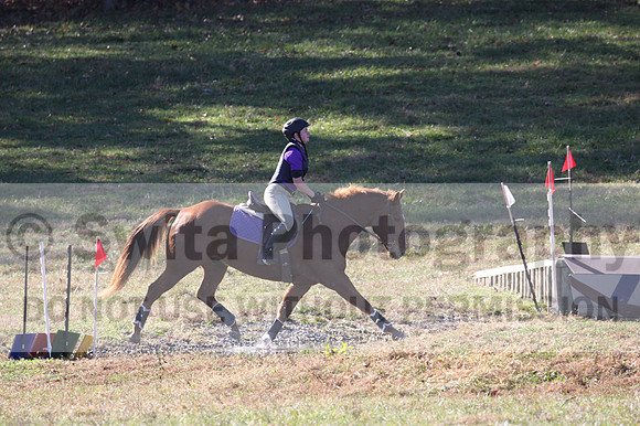 Riley McNaron on Ben Jammin', Beginner Novice Horse Trials Junior B