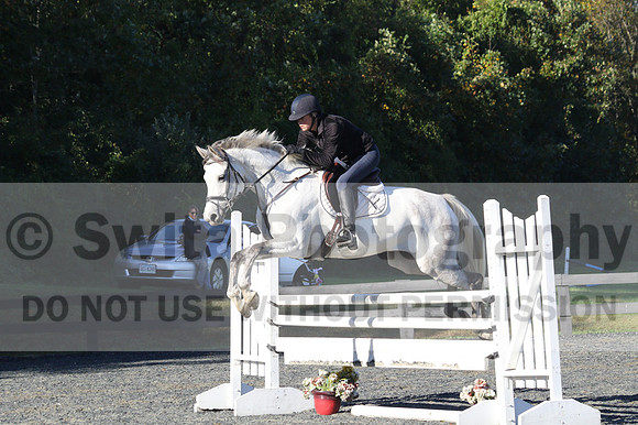 Liz Riley on Ice Storm, Novice HT