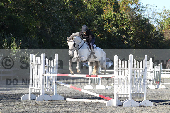 Liz Riley on Ice Storm, Novice HT