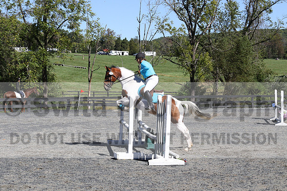 Natascha Schroll-McLaughlin on Play Girl, Beginner Novice Senior HT B