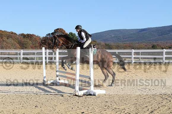 Ella Grier on Jean Louis Finch, Advanced Green Horse Trials Junior B