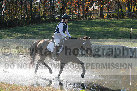 Erica Jones on Bingo, Advanced Green Horse Trials Senior A