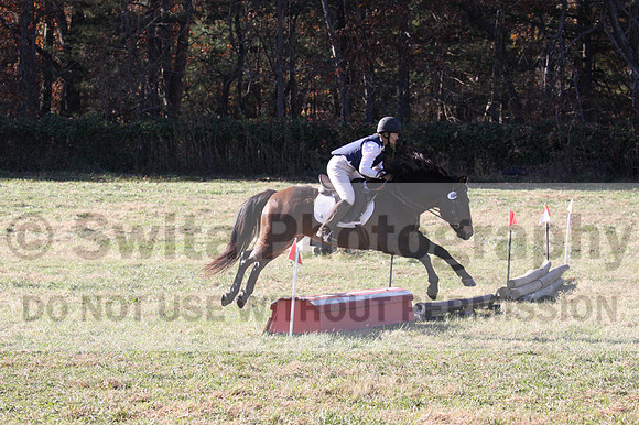 Erica Jones on Bingo, Advanced Green Horse Trials Senior A
