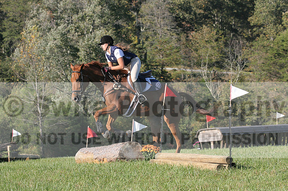 Alexandria Morocom on Da Lime and Da Coconut, Advanced Green Horse Trials B