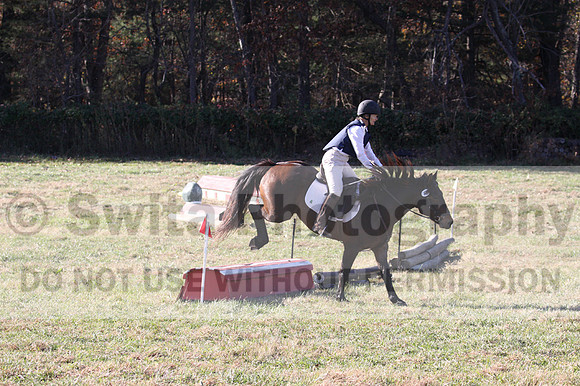 Erica Jones on Bingo, Advanced Green Horse Trials Senior A