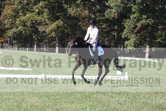 Katelyn Houston on Candela, Novice Horse Trials Junior
