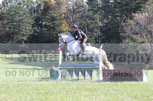 Gabby Dickerson on Jasper, Novice Horse Trials Senior B