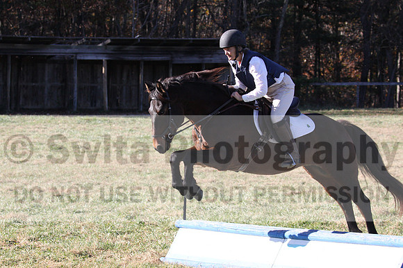 Erica Jones on Bingo, Advanced Green Horse Trials Senior A