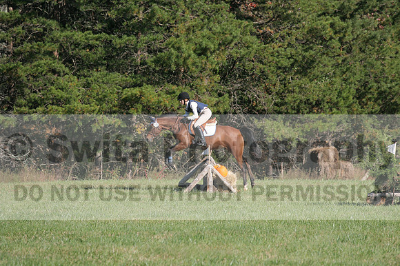Elizabeth Davis on Freedom's Stormy Night, Beginner Novice Horse Trials Junior B