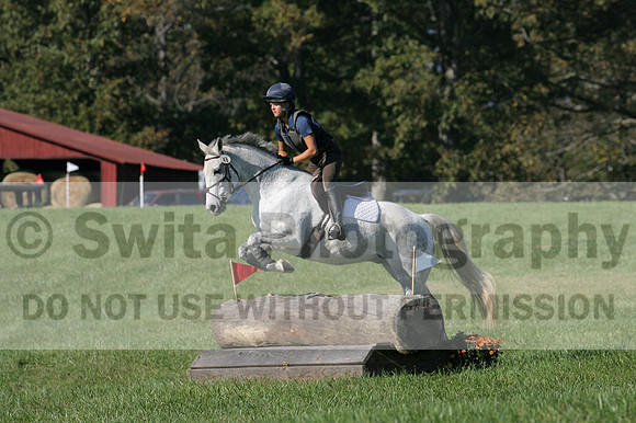 Gabby Dickerson on Jasper, Novice Horse Trials Senior B