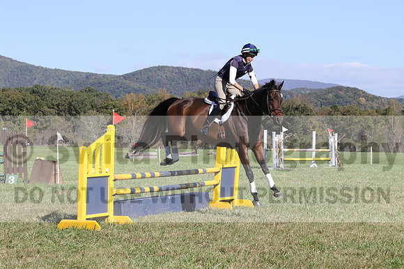 Margo Hardy on Soling's Hat Trick, Novice Horse Trials Senior B