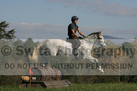 Gabby Dickerson on Jasper, Novice Horse Trials Senior B