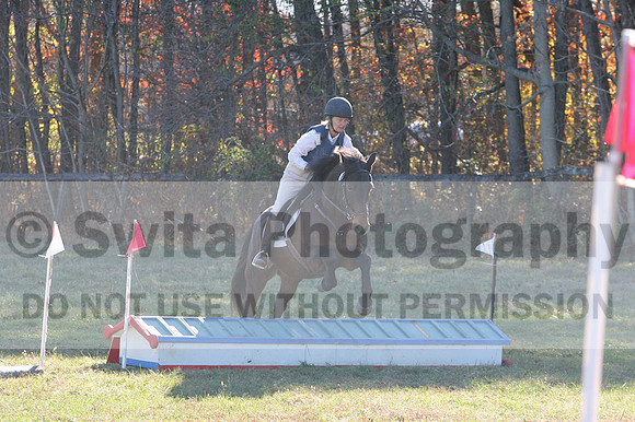 Erica Jones on Bingo, Advanced Green Horse Trials Senior A