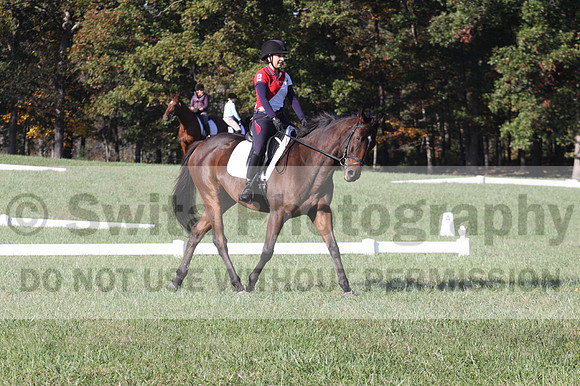 Shannon Daily on Pitt Maneuver, Novice Horse Trials Senior B